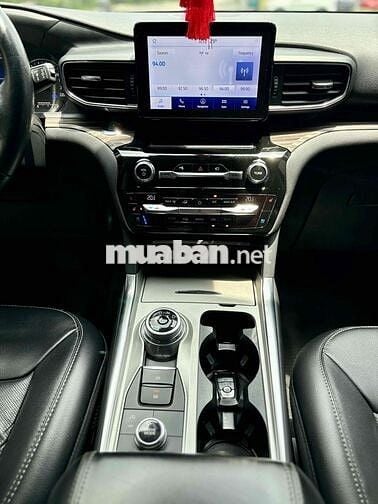 Ford Explorer 2022 Limited 4WD - 92 km