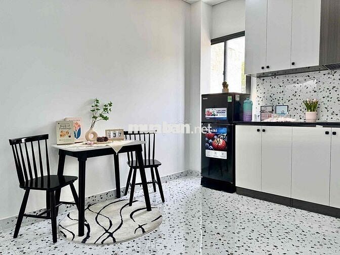 Cho Thuê Căn Hộ 1PN, Tách Bếp - Ngay Trung Tâm Phú Nhuận