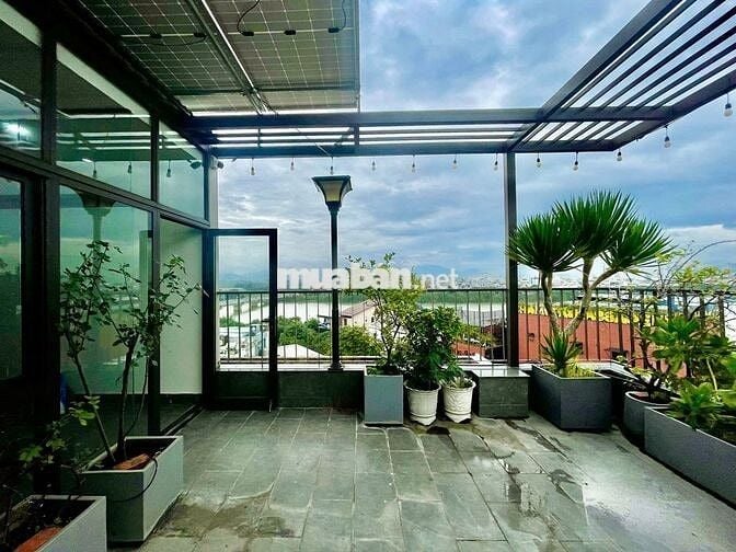 CĂN PENHIUSE 80M2 BAN CÔNG RỘNG FULL NỘI THẤT VIEW SÔNG