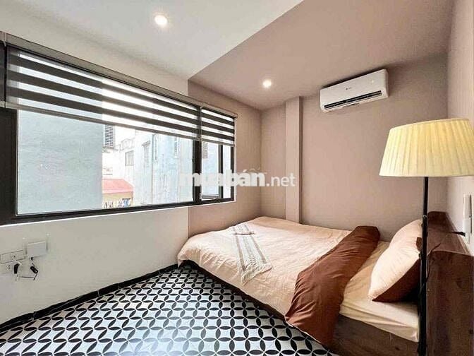 CHO THUÊ CCMN PHỐ HÀO NAM. THANG MÁY. FULL ĐỒ. GIÁ 5TR3
