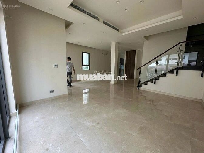 NHÀ ĐẸP ĐƯỜNG PHỔ QUANG_ 8X20M_ HẦM 3 LẦU_ PHÒNG RỘNG SẴN MÁY LẠNH