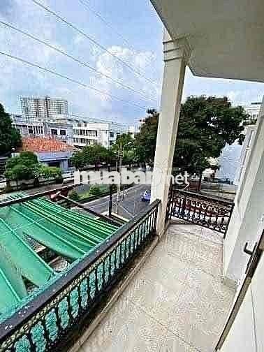 NGUYÊN CĂN QUẬN 11 ( 7,5 x 15)  3 MÁY LẠNH