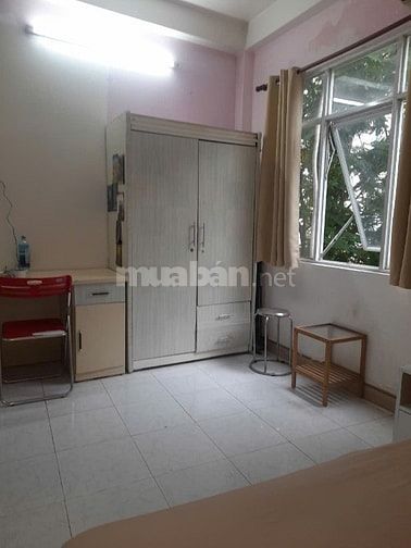 Phòng 14 m2.,lầu 2.. Giờ tự do, giá 3,3 triệu/tháng.full đồ