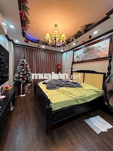 SIÊU PHẨM PHÚC ĐỒNG - Ô TÔ TRÁNH FULL NỘI THẤT XỊN SÒ
