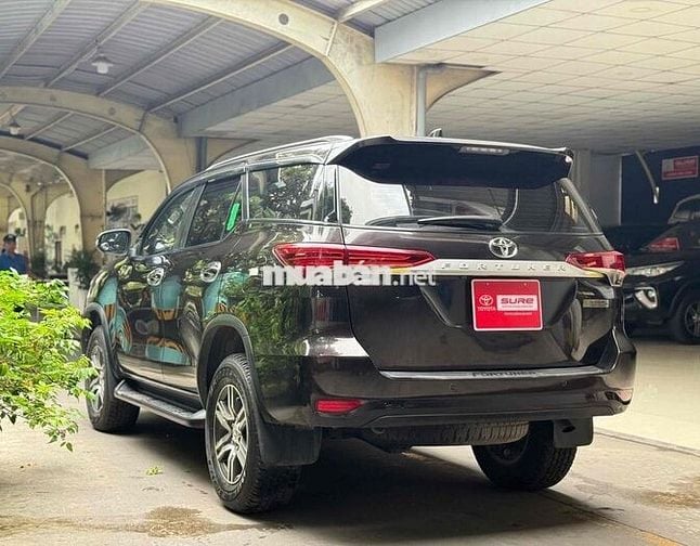 Toyota Fortuner 2017 2.4G 4x2 MT - 68000 km