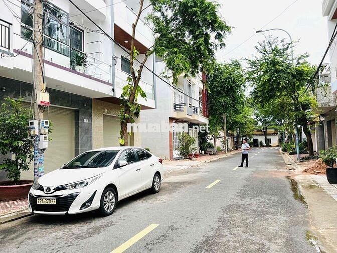 BÁN CĂN NHÀ MỚI 100% 2 TẦNG TP BÀ RỊA ĐƯỜNG ĐOÀN THỊ ĐIỂM