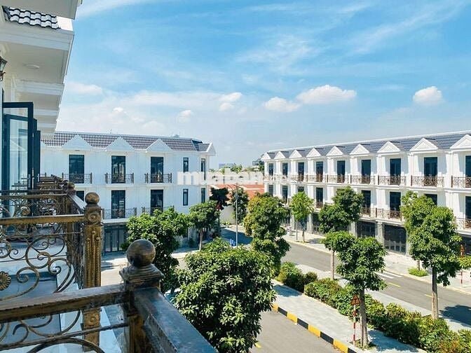NHÀ PHỐ 1 TRET + 2LAU, 4PN, 4WC NGAY NGÃ TƯ MIẾU ÔNG CÙ, THUẬN AN-HCM