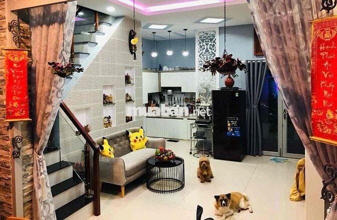 Nhà nguyên căn 4 phòng ngủ Mặt Tiền Hẻm 6m full nội thất