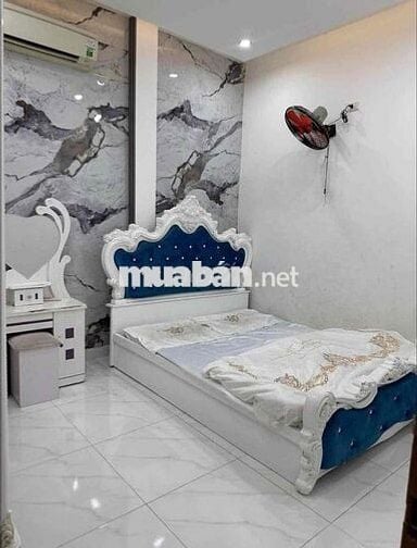 CHO THUÊ 3 TẦNG MẶT TIỀN DƯƠNG ĐỨC HIỀN FULL NỘI THẤT