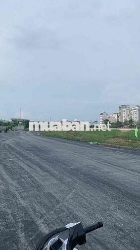 ĐẤT MẶT TIỀN KHU PHÂN LÔ TÂN TIẾN 4X18 -Q12 TÂN THỚI HIỆP