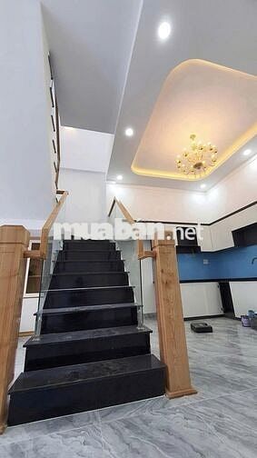 Chủ hạ 200tr bán gấp trong tháng căn nhà 1 lầu 1 triệt