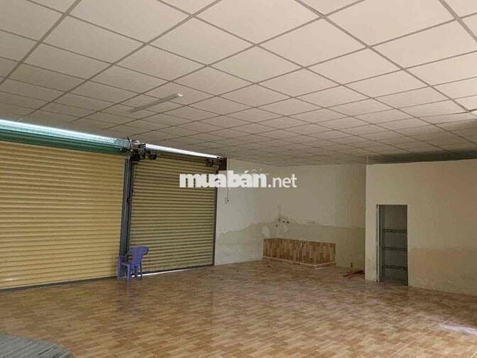 Cho thuê Kho bãi 200m2 đường xe tải, ngay công an xã Nhơn Đức