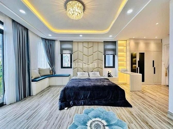 Chính chủ cần bán gấp nhà hẻm 4,5m Lê Văn Sỹ, Quận 3, giá 5 tỷ