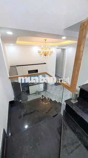 Chủ hạ 200tr bán gấp trong tháng căn nhà 1 lầu 1 triệt