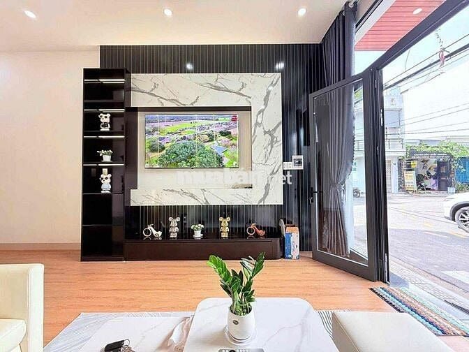 Nhà Đẹp Trung Tâm - 4PN - 27 triệu