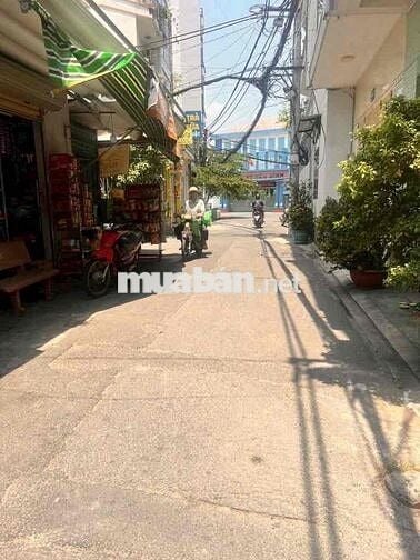 Nha ngay Vườn Lài - DT:4x10 - đúc 3 tầng - hẻm 4m thông- Chỉ 5.xtỷ