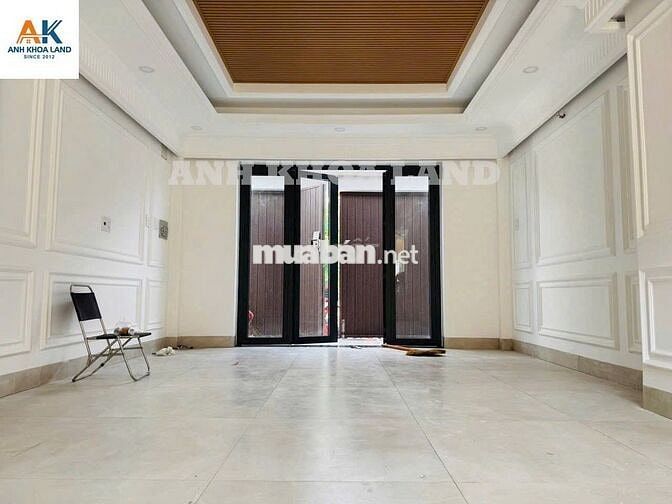 Bán nhà đẹp mới hoàn thiện ngay đường 40, Hiệp Bình Chánh