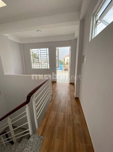  Mặt Tiền Thụt THÁI PHIÊN- Q.11-54m2(3.8x14.3)- 5Tầng-Cho Thuê 20Tr/Th