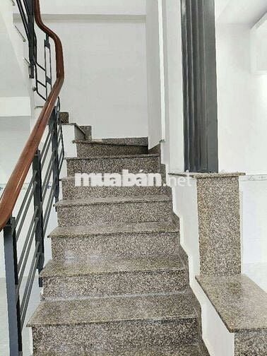 NHÀ ĐẸP HXH LÔ GÓC 3 MẶT TIỀN,NGANG 4,5M,TÂN CHÁNH HIỆP 34, Q.12, 68M2