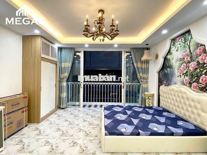 CĂN HỘ LUXURY MỚI TINH BAN CÔNG THOÁNG NGAY TRUNG KÍNH, TRUNG HOÀ