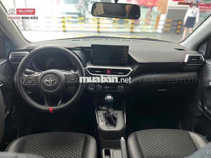 Toyota Raize 2024 - 10000 km- Trả Trước 125Triệu