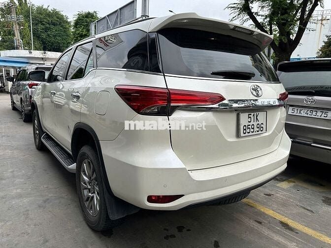 Toyota Fortuner 2022 máy xăng, 1 cầu, std, giá tl