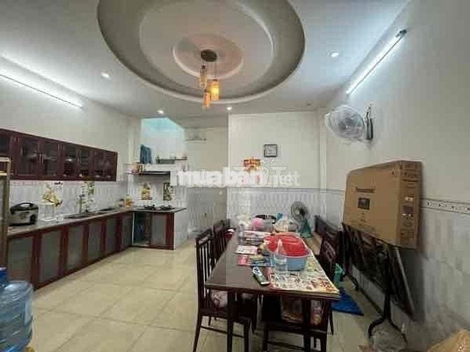 mtkd tân kỳ tân quý nhà 3 tầng ngang hơn 5m hiếm có
