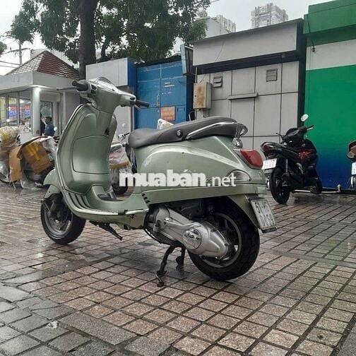 Xe piaggio vespa 150