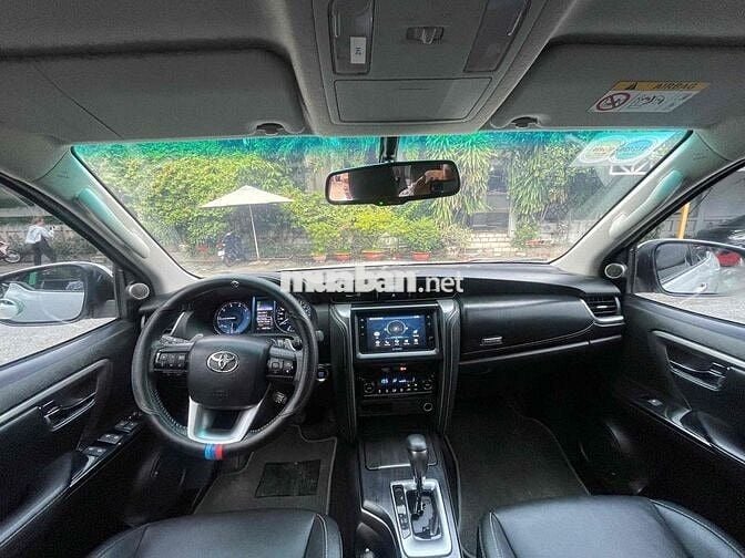 Toyota Fortuner 2022 máy dầu, 1 cầu, std, giá tl