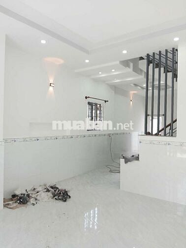 NHÀ ĐẸP HXH LÔ GÓC 3 MẶT TIỀN,NGANG 4,5M,TÂN CHÁNH HIỆP 34, Q.12, 68M2