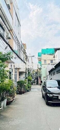 BÁN NHÀ DƯƠNG BÁ TRẠC P1 Q8~HXH~67M2~NGANG HƠN 4M~CHỈ 8TỶ.