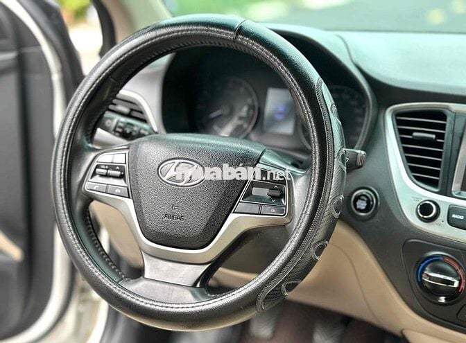 Hyundai Accent 2020 2021 số sàn bản đủ giá cực tốt