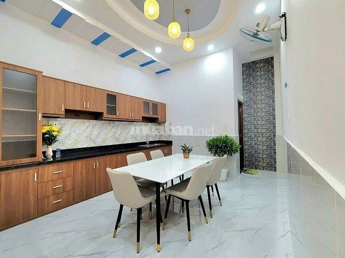 Giảm 200tr. Nhà 59m² Nguyễn Xí, Bình Thạnh xây trệt 3 lầu. Gần Vincom