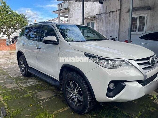 Toyota Fortuner 2020 2.4MT máy dầu