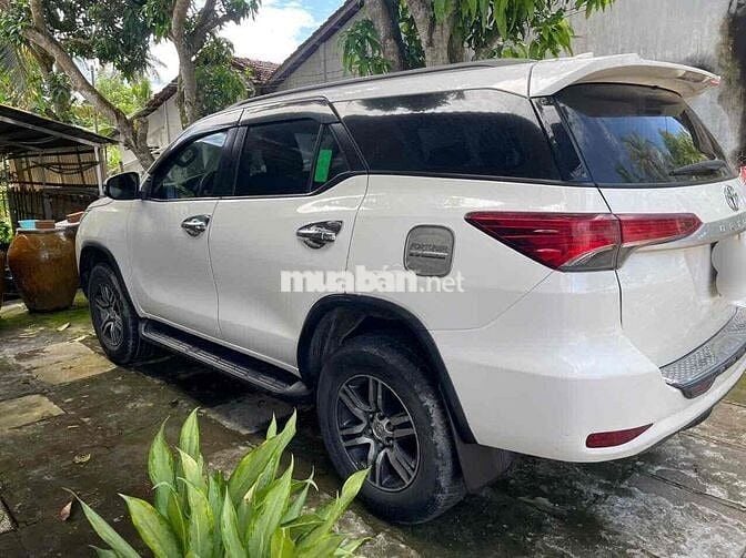Toyota Fortuner 2020 2.4MT máy dầu