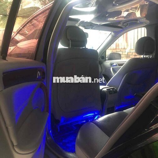 Mercedes C200 Số sàn 4 máy còn rất mới