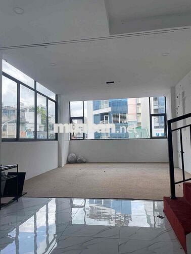 Cho thuê nhà Góc 2 Mặt tiền Quận 1 , 5x20m 3 lầu giá 55tr