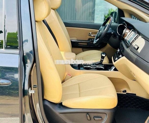 Kia Sedona 2019 - 90000 km