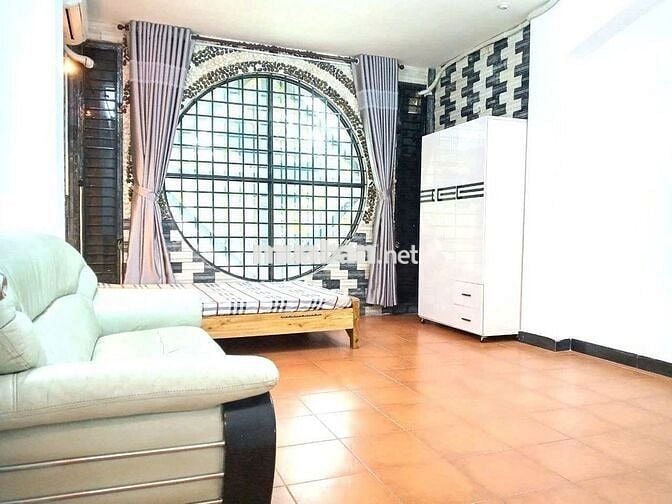 Cho thuê căn hộ 2 phòng ngủ full nội thất ở được 4 người Quận 11