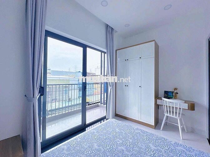 Cho Thuê Căn 2PN_1WC Ban Công 60M2 Full NT Có Máy Giặt Riêng Quận 8
