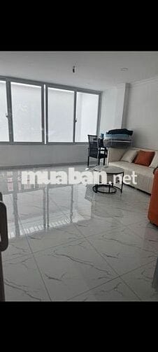 Nhà 1lung,3lau,5pn,4wc,sân đậu oto,hẽm xe tải né nhau,gần emart
