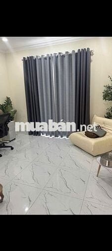 Nhà 1lung,3lau,5pn,4wc,sân đậu oto,hẽm xe tải né nhau,gần emart