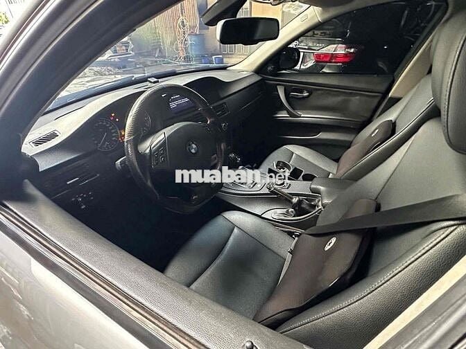 BMW 3 Series 2010 - 100000 km siêu đẹp