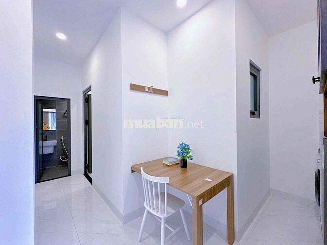 Cho Thuê Căn 2PN_1WC Ban Công 60M2 Full NT Có Máy Giặt Riêng Quận 8