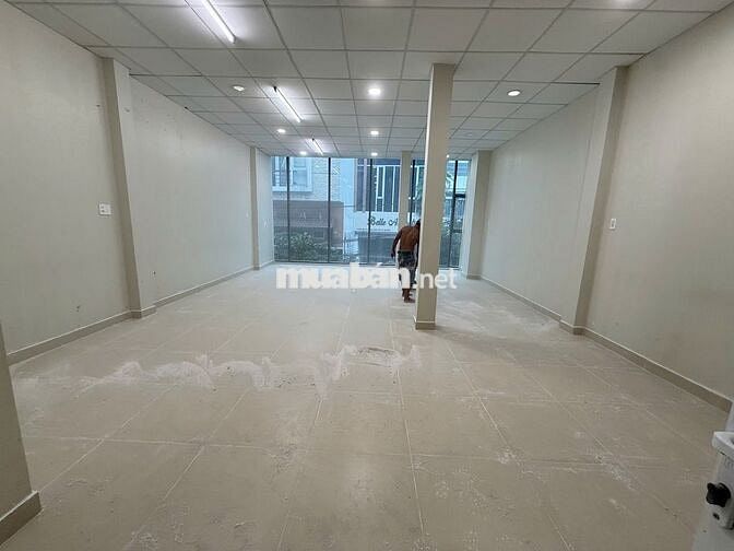 CHO THUÊ NHÀ NGUYỄN MINH HOÀNG KHU K300_ 6X20M_ TRỆT 4 LẦU_ THANG MÁY