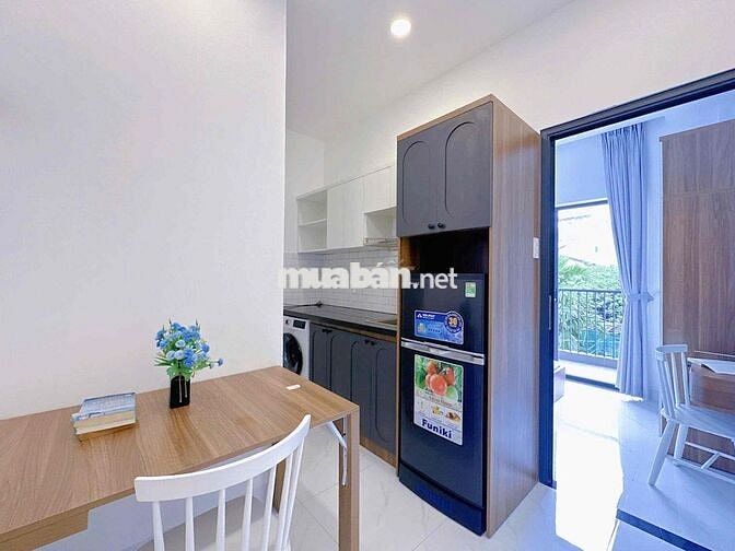 Cho Thuê Căn 2PN_1WC Ban Công 60M2 Full NT Có Máy Giặt Riêng Quận 8