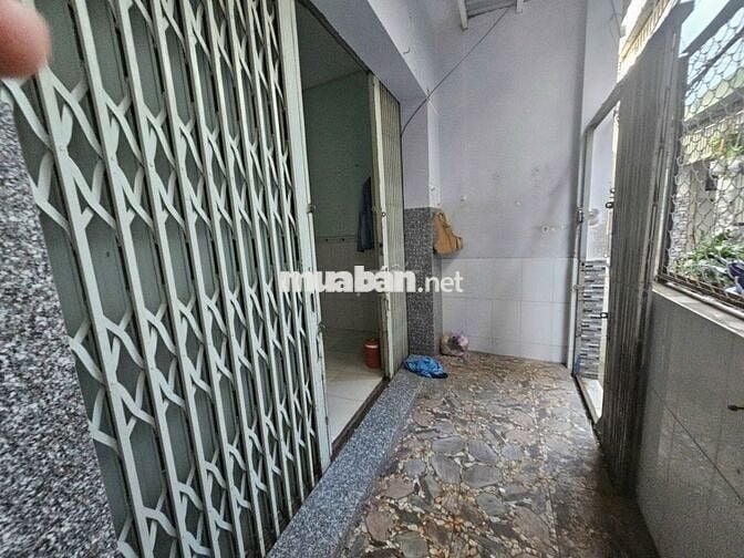 NHÀ KHÁNH HỘI Q4- 3 LẦU ĐÚC - 68m2- KO QH- GIÁ 5 TỶ NHỈNH