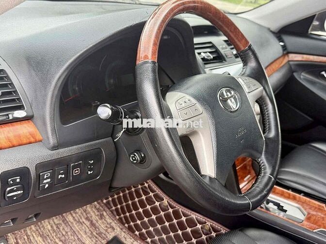 Toyota Camry 2006 3.5Q - 302000 km