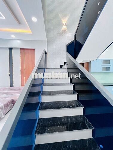 Bán nhà 2 tầng 120m², 3PN Đinh Đức Thiện, Cần Đước, Long An