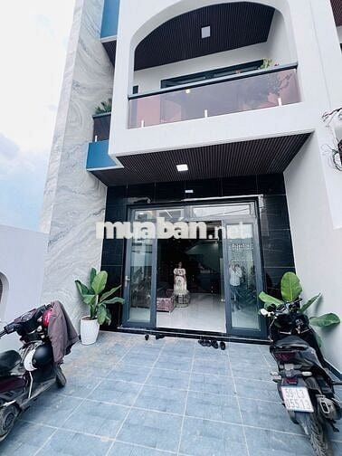 Bán nhà 2 tầng 120m², 3PN Đinh Đức Thiện, Cần Đước, Long An